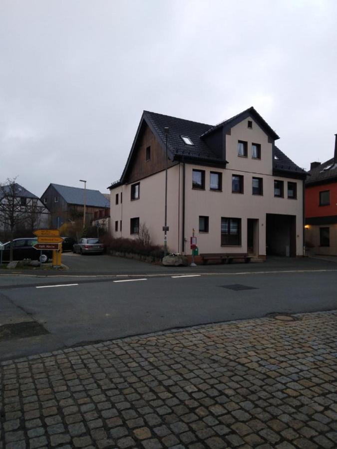 Sparneck Ferienwohnung Am Marktplatz מראה חיצוני תמונה